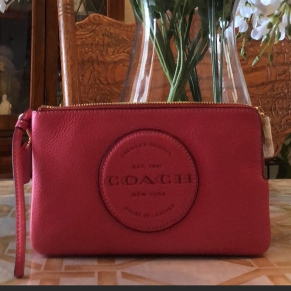 Coach Handbags - 🆕Coach